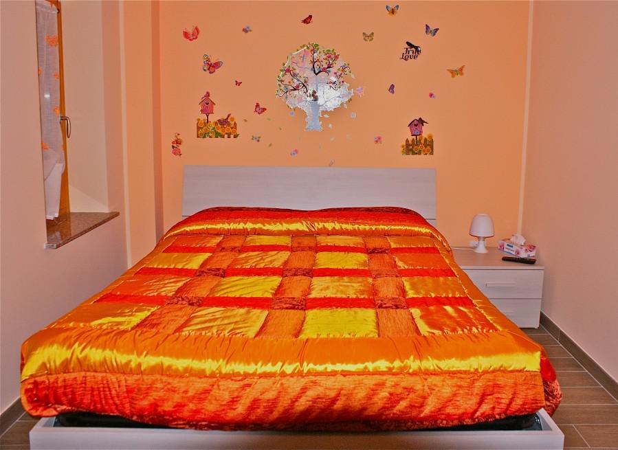 La camera arancione - Letto